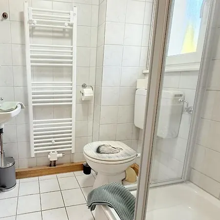 With 5 Bedrooms Σπίτι διακοπών